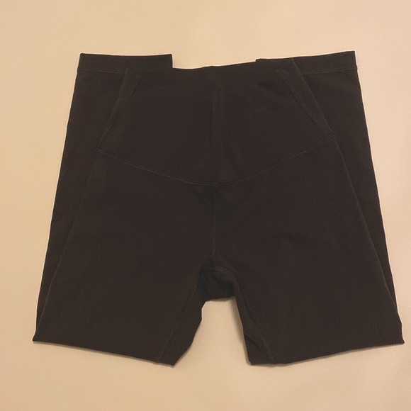 lululemon athletica Pants - Lululemon dark blue cropped leggings